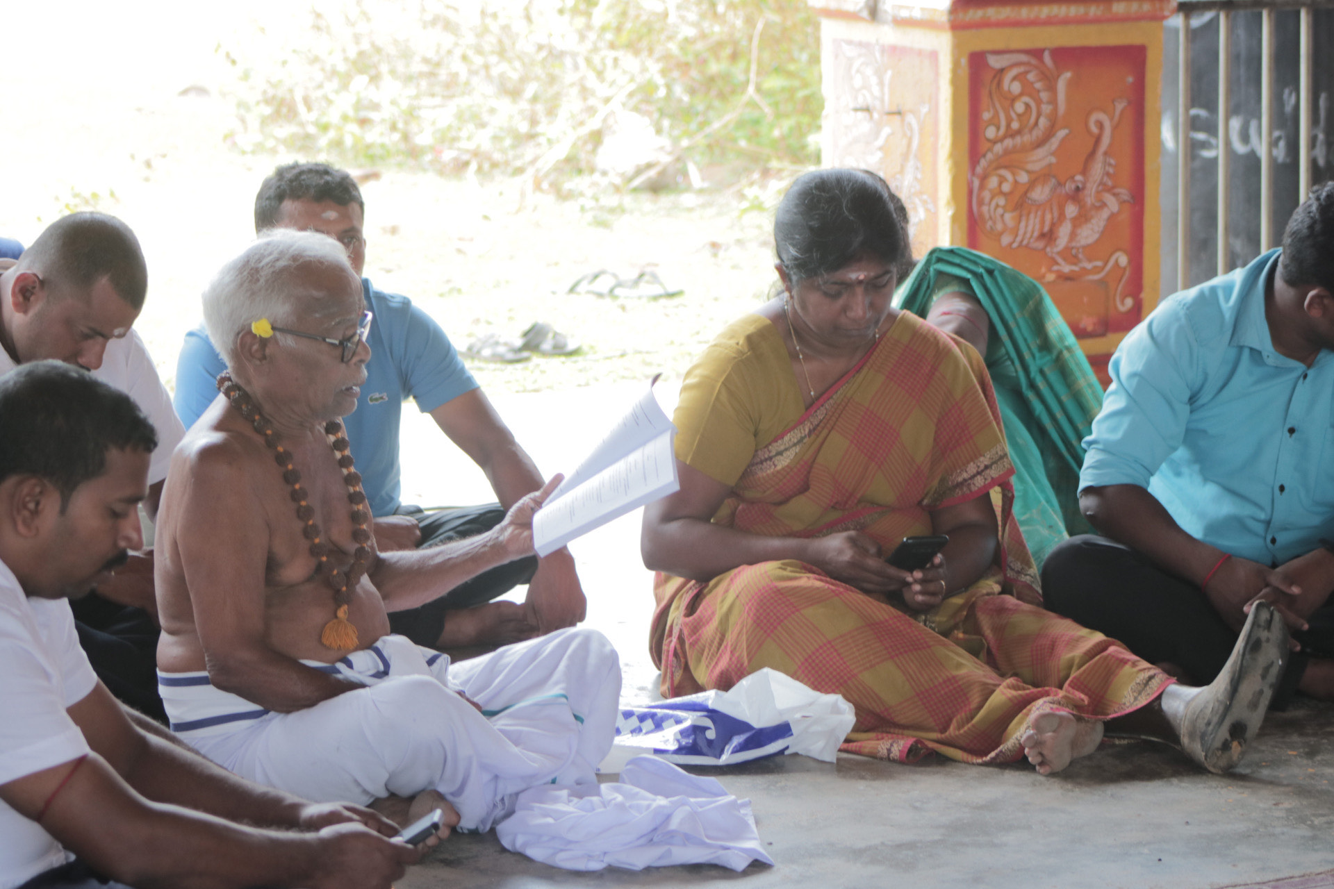 dying of hunger meaning in tamil